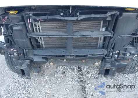 2021 Ram 1500 Classic Slt z USA, uszkodzony, nr VIN 1C6RR7LT3MS587839